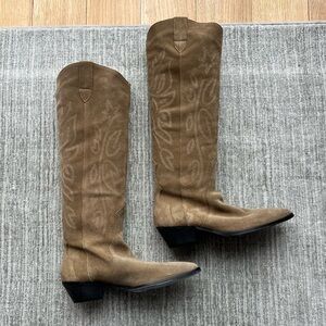 Pull&Bear Boots size 39 (8.5)